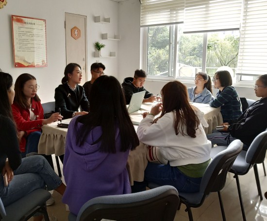 新闻照一.jpg