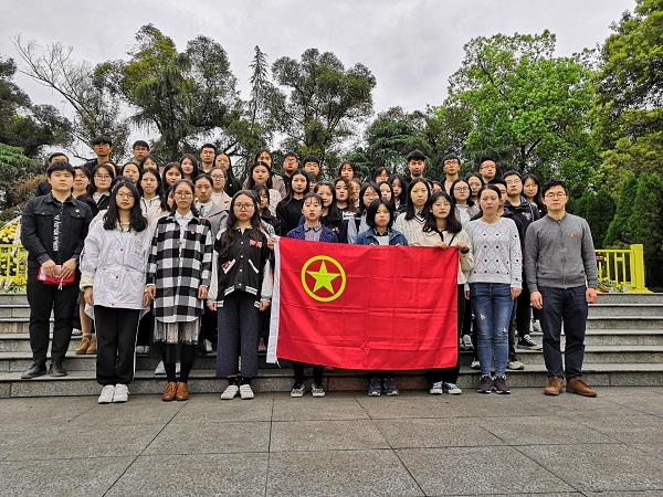 QQ图片20190402190803 - 副本.jpg QQ图片20190402190803 - 副本.jpg