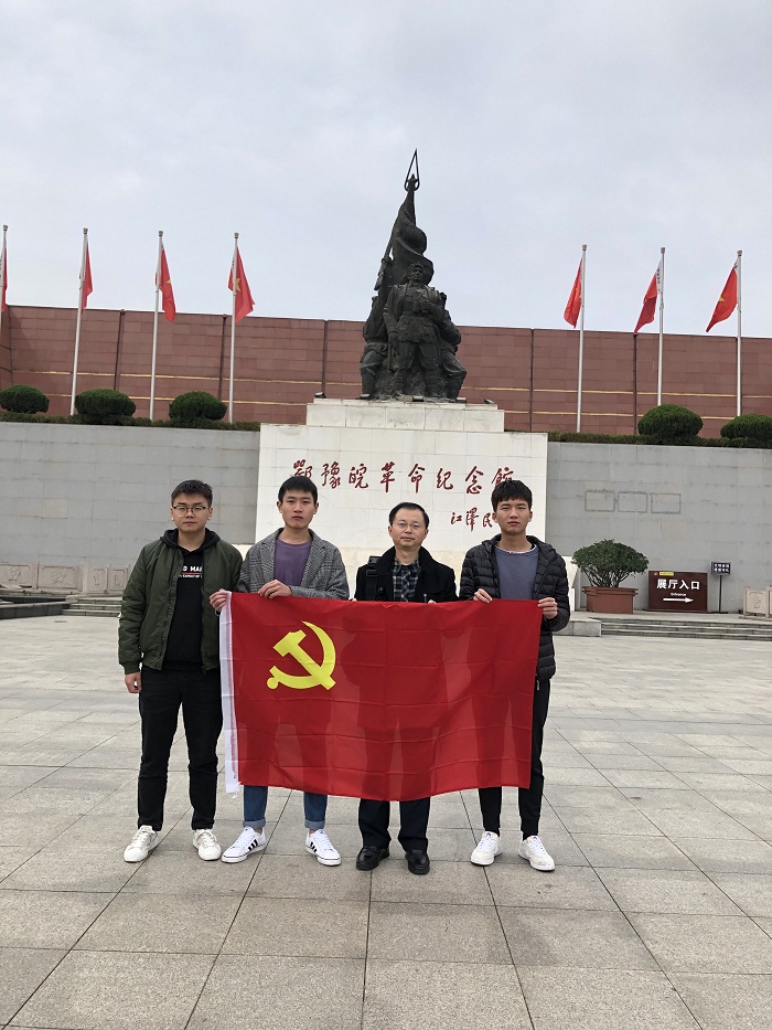 旅游支部河南学习.jpg 旅游支部河南学习.jpg