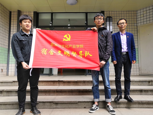 QQ图片20190406083528.jpg QQ图片20190406083528.jpg